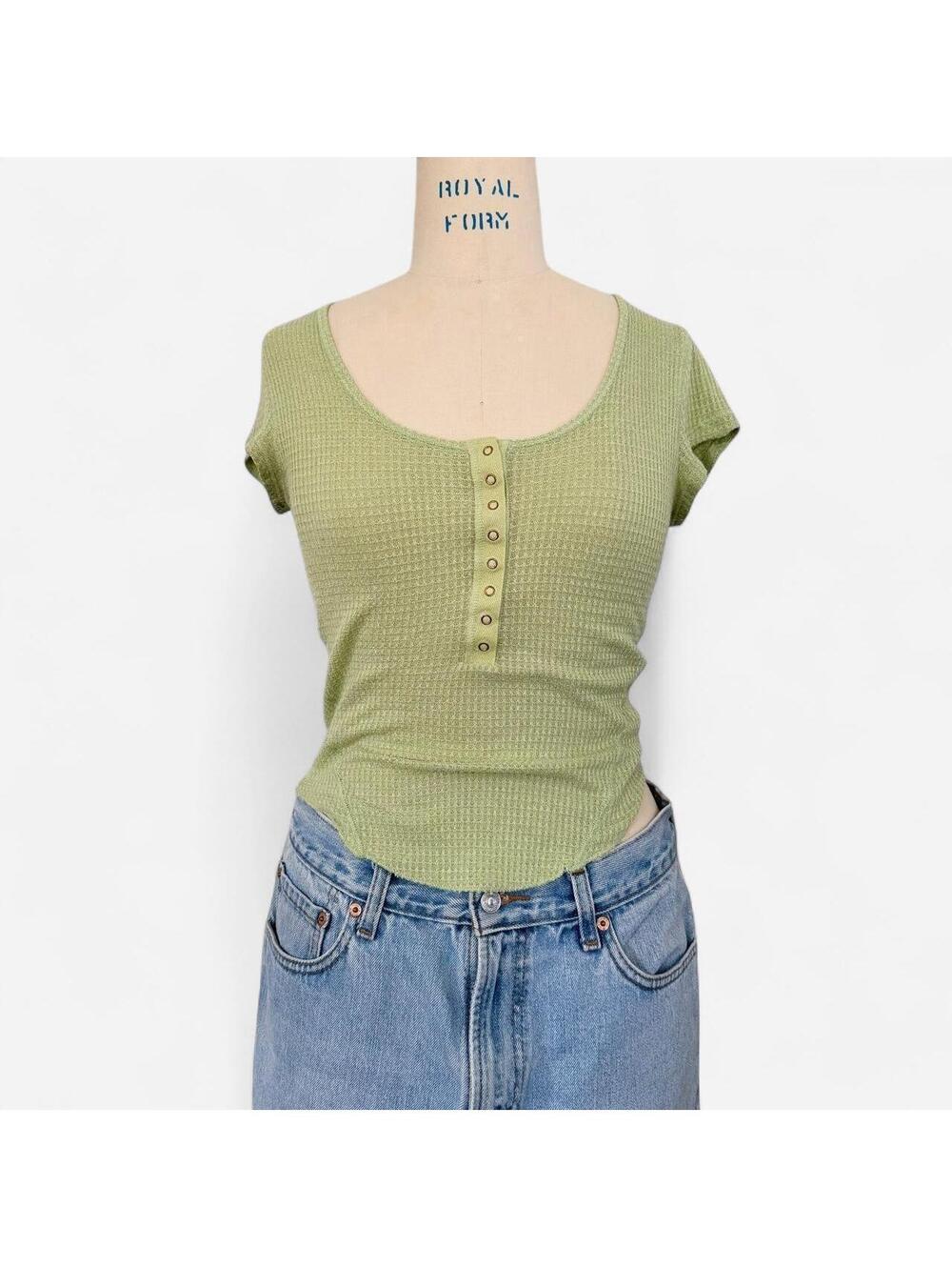 Free People Pistachio Green Henley Top Sz S Boho Summer